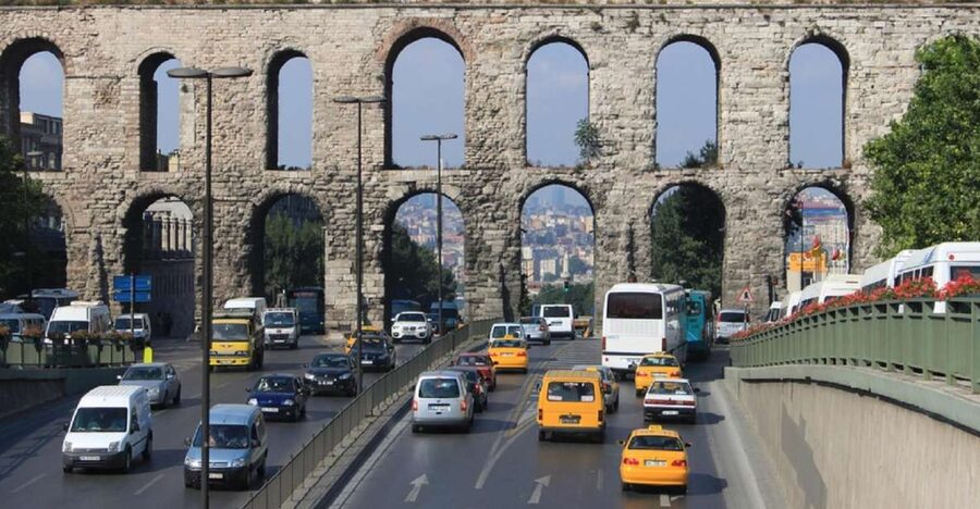 Roman Aqueduct, Sehzade Mosques &Women's Market - Meeting at the German Fountain