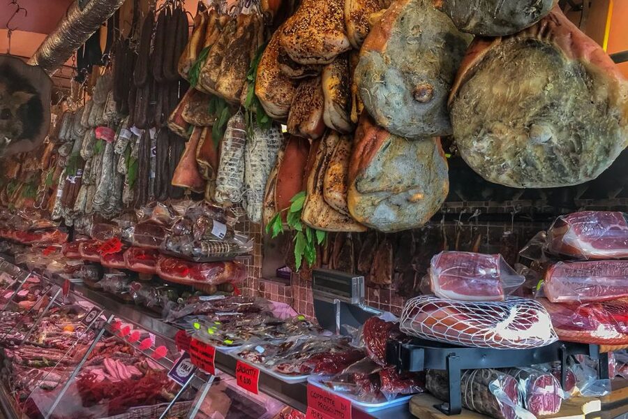 Rome: Campo De' Fiori Market & Trevi 4-Hour Food & Wine Tour - Piazza Navona and Rome’s grand public spaces