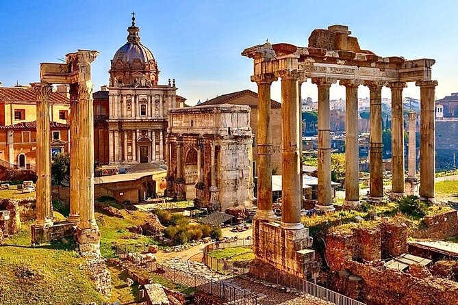 Rome: Colosseum, Roman Forum & Trajan's Market Exterior Tour - The Colosseum from the outside