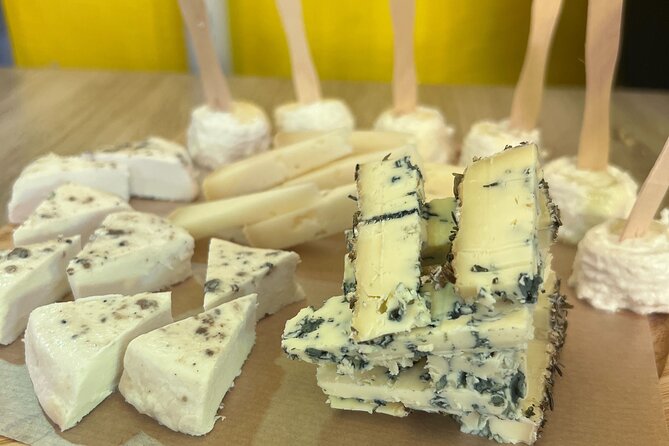 Rome E-Bike Tour: Ultimate Street Food and Market Feast - Rione Monti and the Pantheon