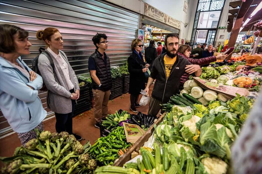 Rome: Pasta Cooking Class with Market Visit and Wine - Starting at Via Palestro and walking to Nomentano Market