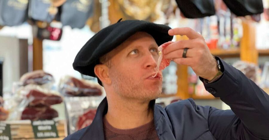 San Sebastian: Market, Pintxos and Wine Tasting Tour - Who should book this experience?