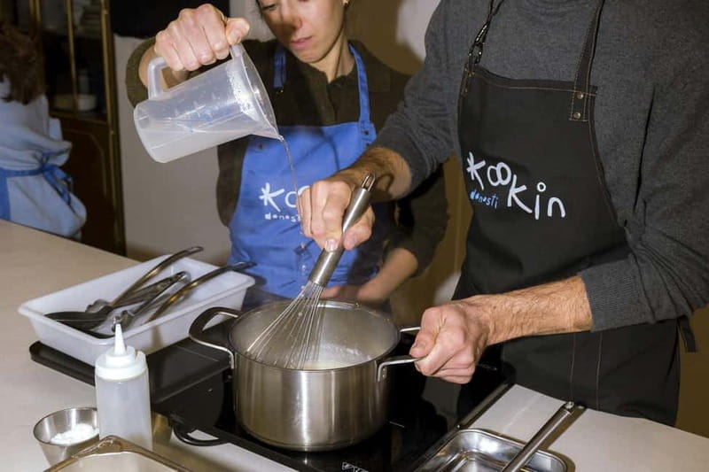 San Sebastián: Market Tour and Basque Cooking Class English - Practical tips for making the morning easier