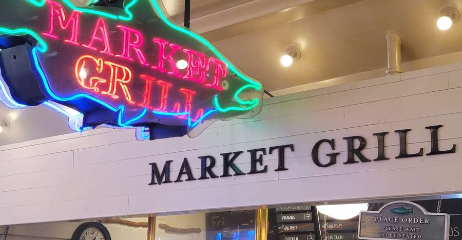 Seattle: Pike Place Market Seafood Tasting Tour - Pike Place stories between the bites