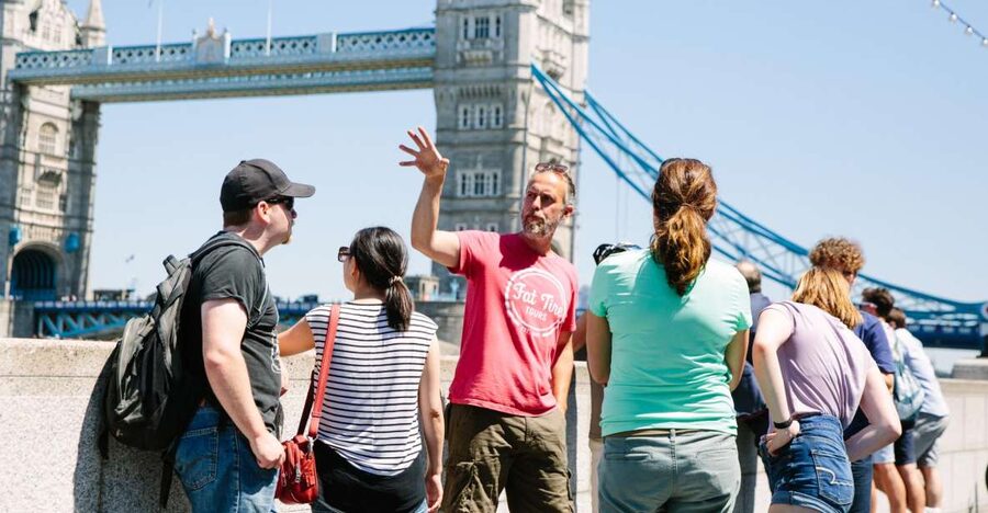 Secrets of London Bike Tour: Thames, Tower Bridge & Market - Why a bicycle works so well beside the Thames