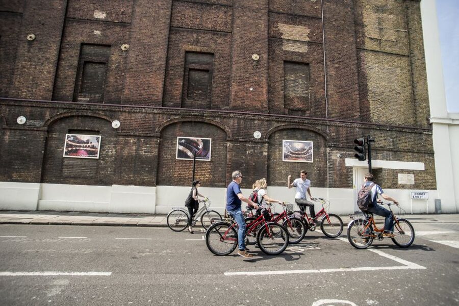 Secrets of London Bike Tour: Thames, Tower Bridge & Market - History on streets linked to Shakespeare and Dickens