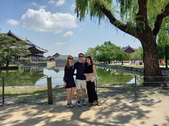 Seoul: 6-Hour Guided Tour to City Highlights, Palace & More - Why the palace matters more than the palace photos
