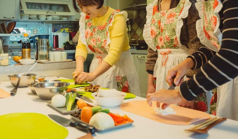 Seoul: Authentic Korean Cooking Class and Market Tour - Why this Seoul cooking class feels personal