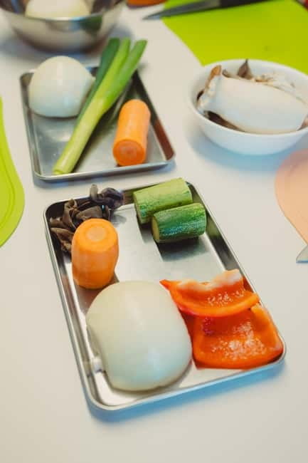 Seoul: Authentic Korean Cooking Class and Market Tour - Choosing what to cook with Ann