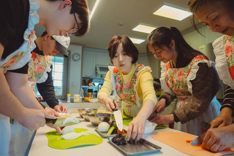 Seoul: Authentic Korean Cooking Class and Market Tour - What the $69 price gets you