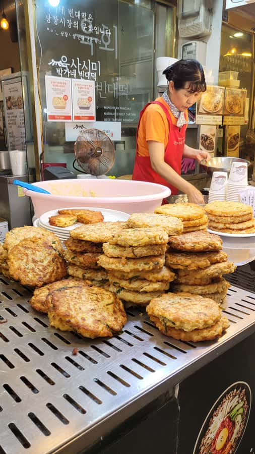 Seoul Evening Tour:Gwangjang Market&Naksan Park&Eungbongsan - Starting at Jongno 5-ga Station