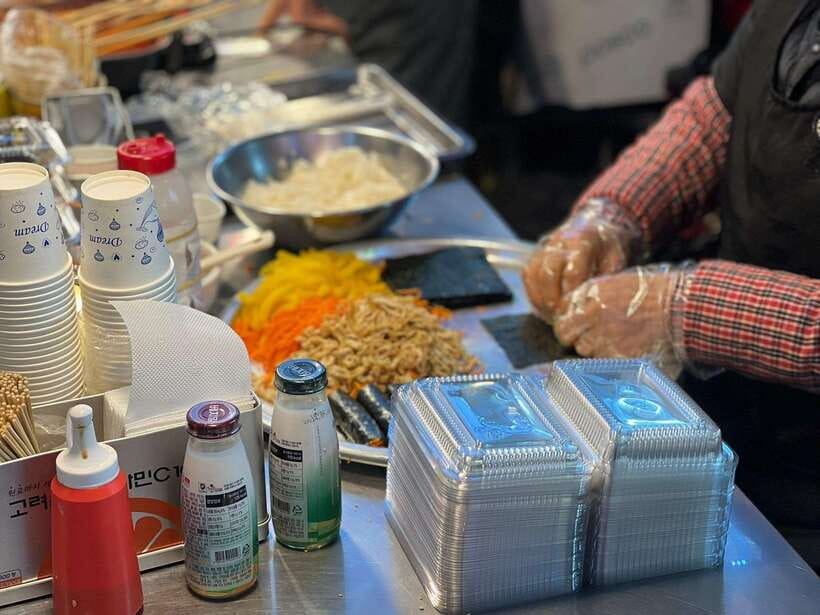 Seoul: Fearless Foodie Gwangjang Market Food Adventure - Who will enjoy the challenge most?