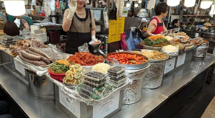 Seoul: Guided Food & Market Tour with 8+ Tastings - What the $71 price really covers