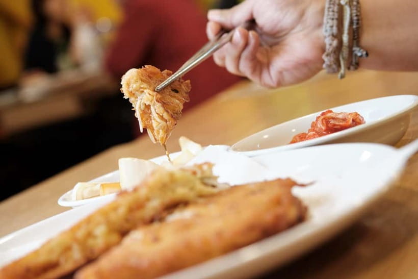Seoul: Guided Food & Market Tour with 8+ Tastings - Starting at Jongno 5-ga and entering Gwangjang Market