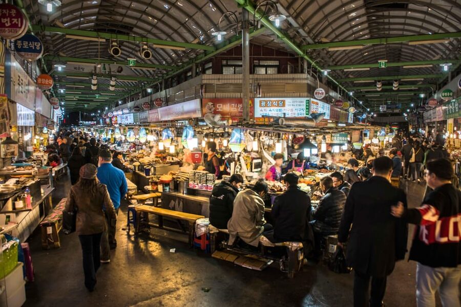 Seoul Gwangjang Market Foody Walking Tour - Two hours inside Seoul’s oldest large market