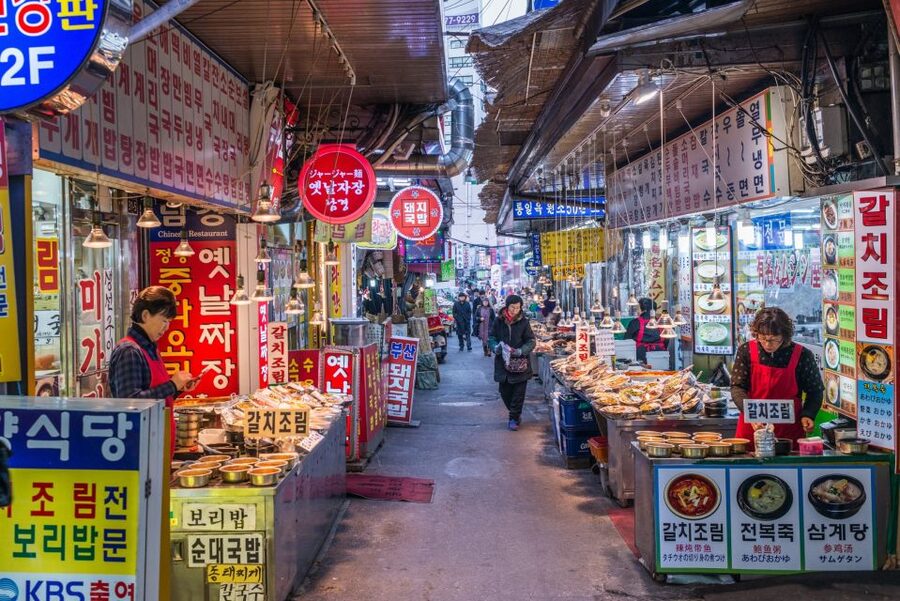 Seoul: Namdaemun Market Food Tour - Meeting at Hoehyeon Station Exit 5