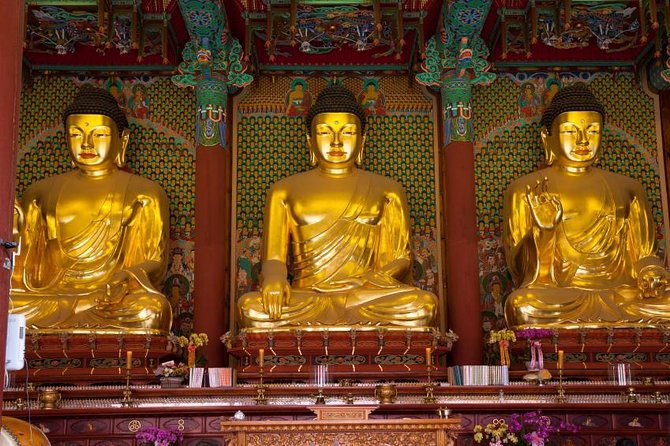 Seoul Night Palace & Market Food Tour with Vehicle - Key points at a glance