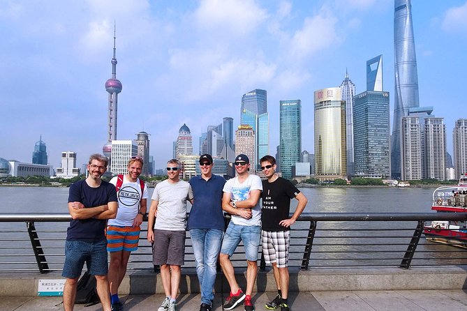 Shanghai Day Tour to Zhujiajiao Water Town, Yu Garden, Bazaar, Bund - Yu Garden: carved details after the road trip