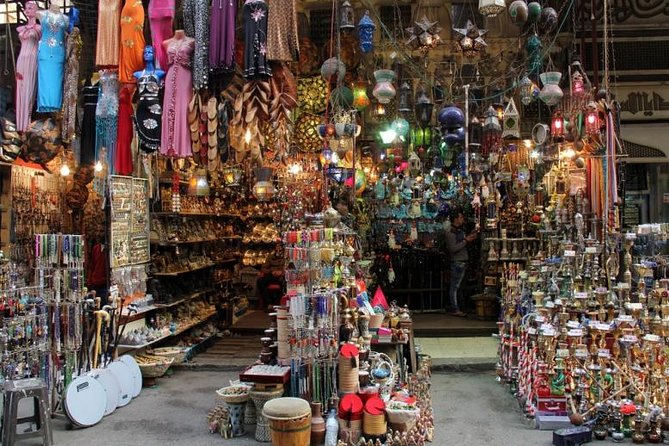 Shopping tour In Governmental Bazaars include guide's advisor - Carpet school and the famous flying carpet idea