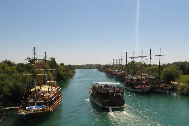 Side: Manavgat River Boat Trip & Grand Market w/ Lunch - The Blue Mosque and a quick look at local life