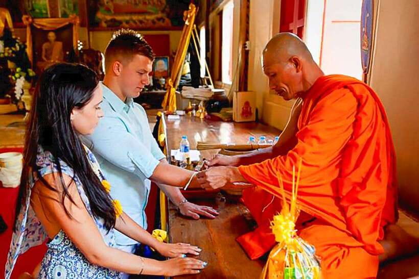 Siem Reap Cambodian Buddhist Water Blessing and Local Market - Understanding the role of your guide