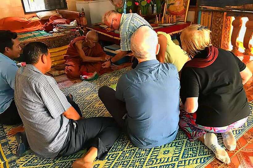 Siem Reap Cambodian Buddhist Water Blessing and Local Market - Should you book the Wat Arang blessing tour?