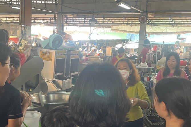 Silom Thai Cooking School with Fresh Market Tour - A clean, well-planned setup