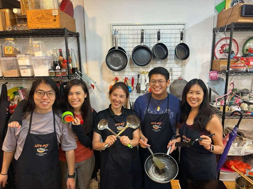 Singapore: Market-to-Table Experience and Cooking Class - Dietary needs and accessibility