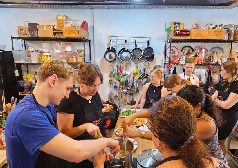 Singapore: Market-to-Table Experience and Cooking Class - The cooking menu changes by day