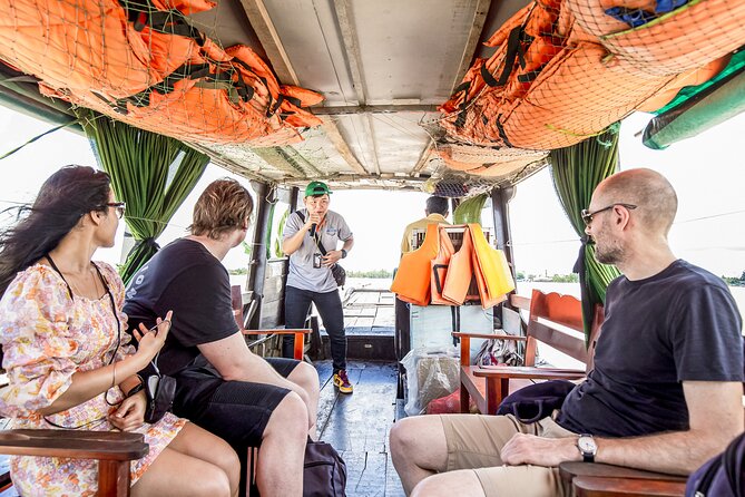 Small-group 2-Day Mekong Delta: Floating market, Cooking Class... - What the small group changes