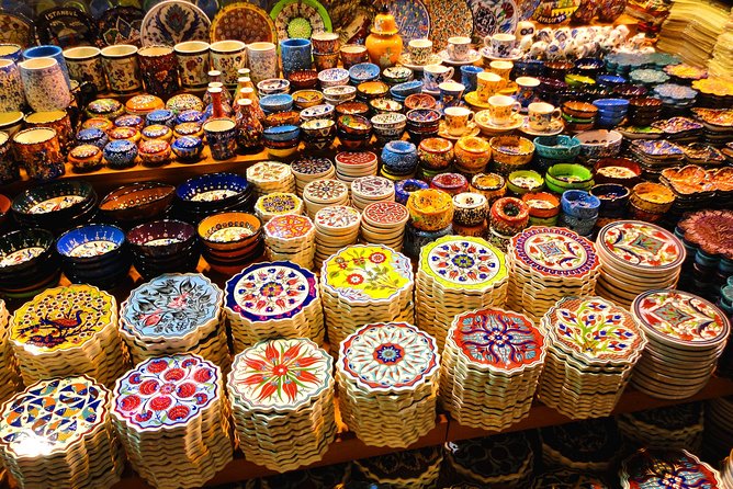 Small-Group Bosphorus Cruise and Istanbul’s Egyptian Bazaar - Starting with the Spice Bazaar in Eminönü