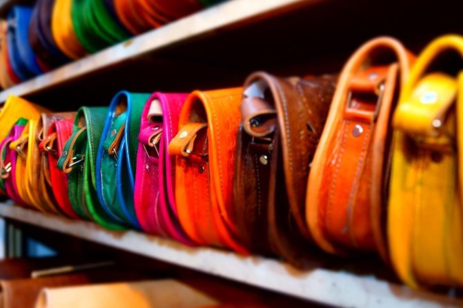 Souks Shopping Tours - Craft demonstrations that give the market more meaning