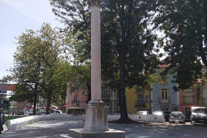 South of Lisbon: Local Market & Canned Sardines Factory Tour - Starting at Santo Domingo Viewpoint and the Working Museum