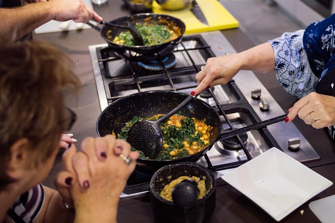Spanish Cooking Class & Triana Market Tour in Sevilla - Timing, location, and small practical cautions