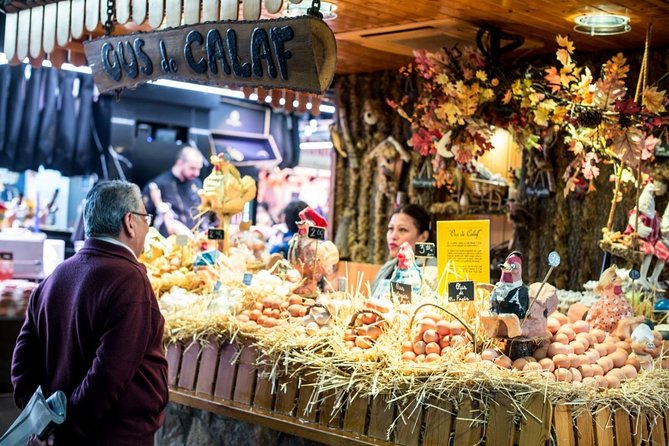Spanish Oysters, Cava and Ibérico Ham at Barcelona’s La Boqueria Market - Meeting the owners behind the food
