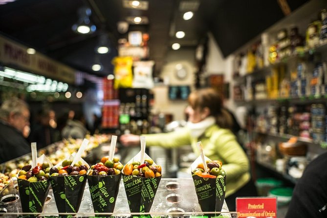 Spanish Oysters, Cava and Ibérico Ham at Barcelona’s La Boqueria Market - Is $145 good value for three hours?