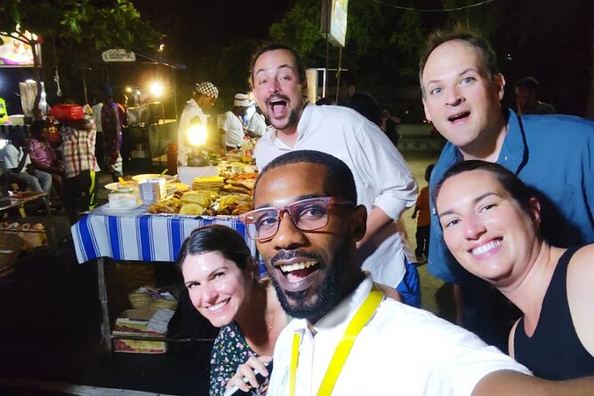 Stone Town Evening Walk Tour With Visit Food Markets - Start at the Old Fort and walk into Stone Town’s food life