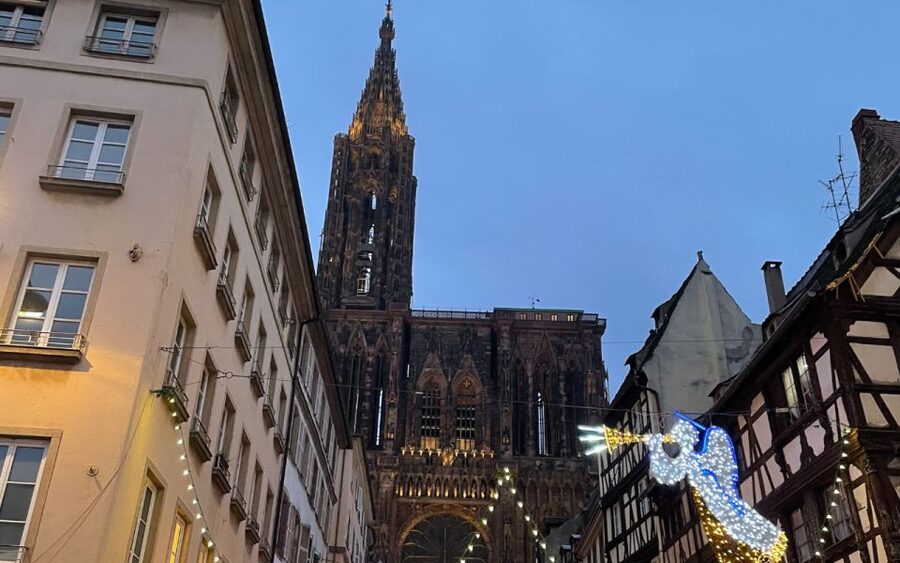 Strasbourg: Christmas Markets Walking Tour with Mulled Wine - The limits of a two-hour Christmas walk