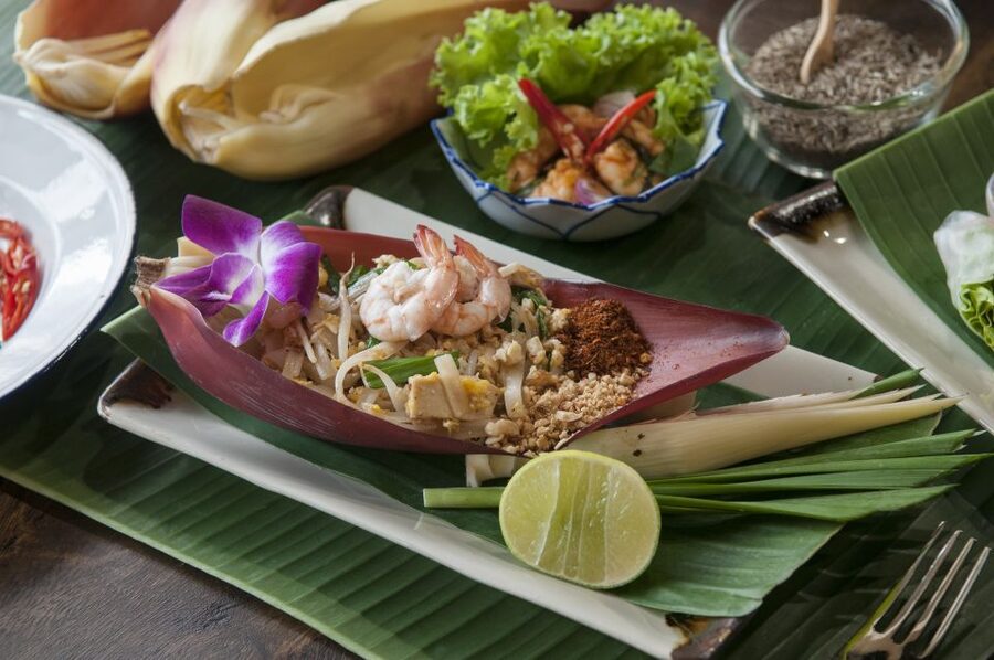 Sukhumvit: Hands-on Thai Cooking Class & Market Tour in BKK - The morning market: Thai ingredients before they reach the chopping board