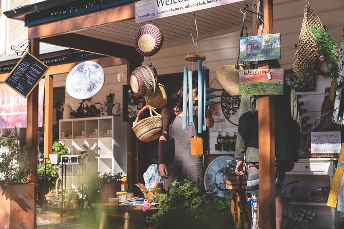 Sunshine Coast Hinterland and Noosa Day Trip from Brisbane Incl Eumundi Markets - The guides make a real difference