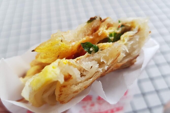 Taipei Hidden Eats, Market & Street Food Tour with 8+ Tastings - Yongkang Street brings more variety