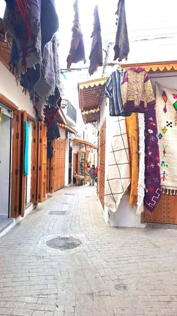 tangier: guided tour of the medina souks - Shared walk or private tour?