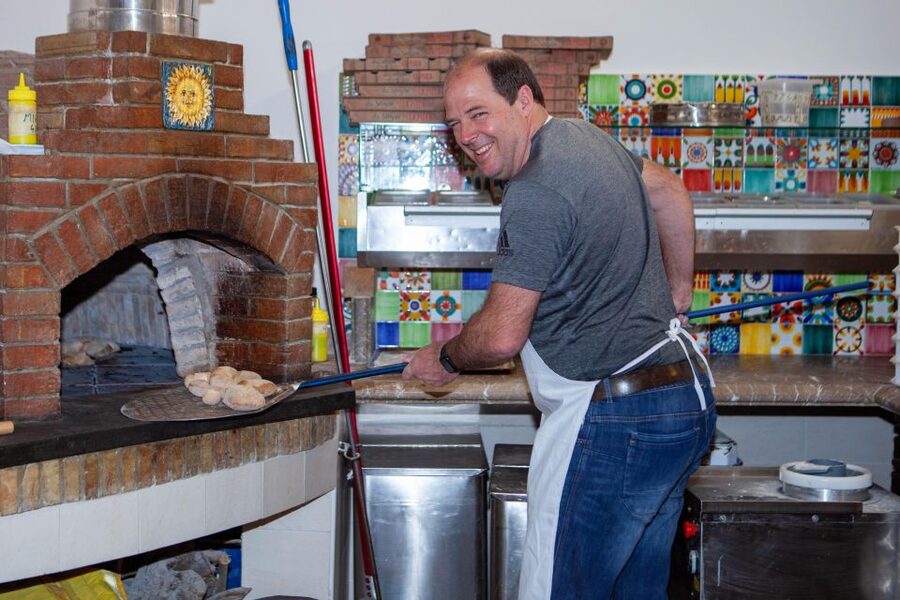 Taormina: Sicilian Cooking Class w/ a Visit to Local Market - The chefs and the tone of the class