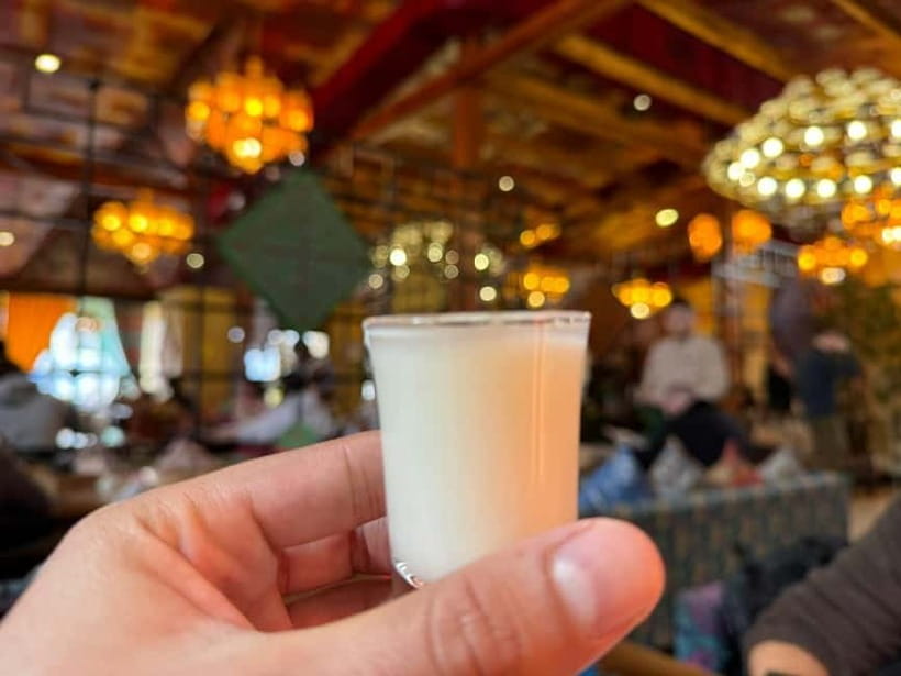 Taste Kyrgyz Nomadic Food & Explore Osh Bazaar for Souvenirs - Timing, Pace, and Practical Comfort