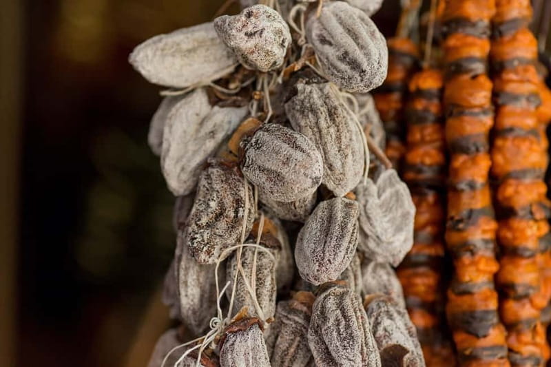 Tbilisi: Street Art & Dezerter Bazaar Tour w/ Tastings - Timing, pickups, and practical details