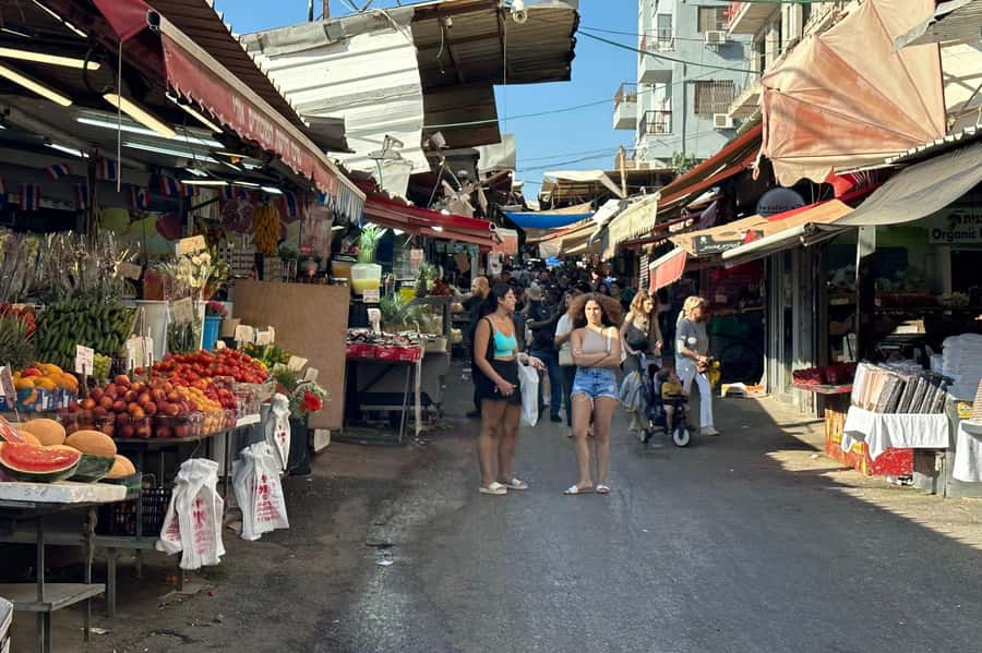 Tel Aviv: Carmel Market & Neighborhood Guided Walking Tour - Practical details that affect the walk