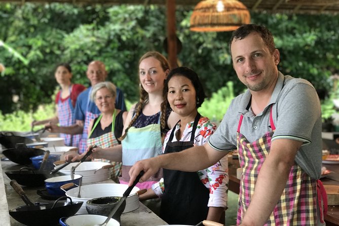 Thai Cooking Class in Khao Lak by Amazon Prime Series Chef - Small details that make the experience work