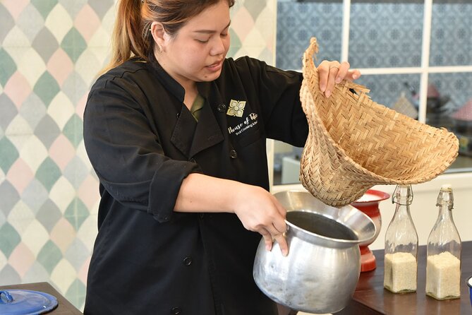 Thai Cooking Class with Market Tour in Sathon Bangkok - Timing, transport, and the cancellation risk