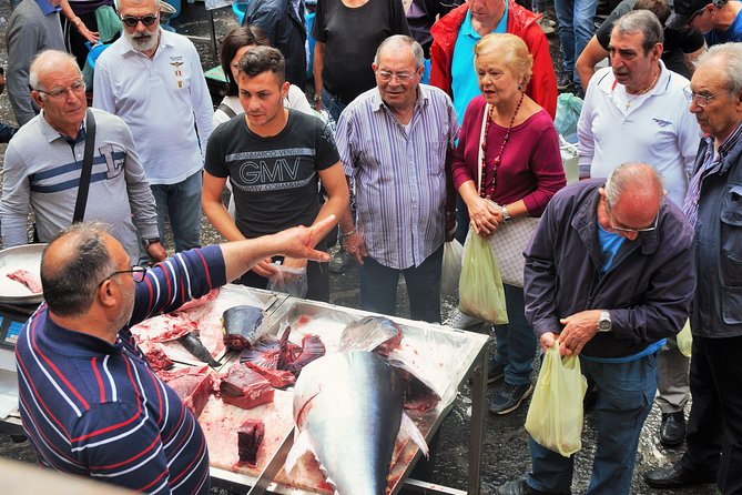 The Original Catania Street Food and Market Tour by Streaty - Piazza dei Quattro Canti away from the crowds