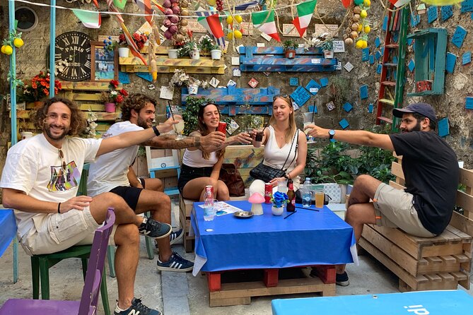 The Unfiltered Street Food & Market Tour of Naples (by Streaty) - A small group with room for real conversation
